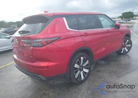 2025 Mitsubishi Outlander Se 2.5 2Wd из США, поврежденный, VIN JA4J3VA81SZ025043